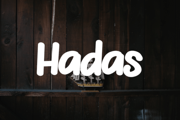 Hadas: A Display Font for Fashion-Driven Web Design and Digital Branding